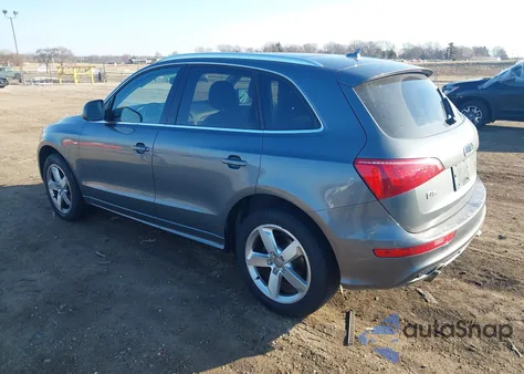 2012 Audi Q5 3.2 Premium Plus z USA, uszkodzony, nr VIN WA1DKAFP1CA053207